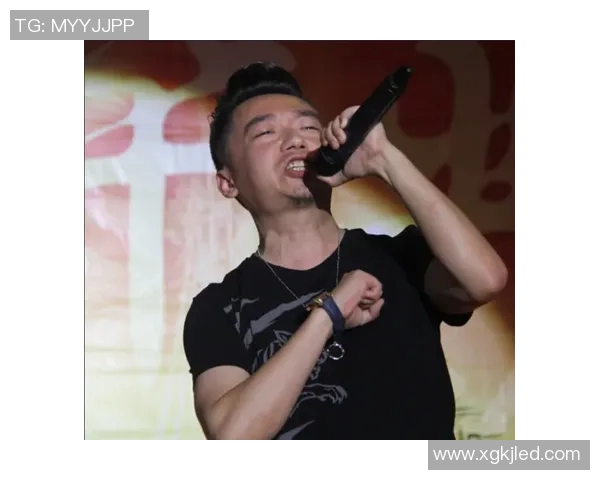 李根：从篮球场上的拼搏者到人生舞台上的追梦人